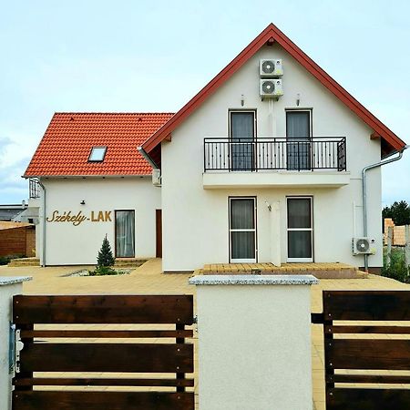 Szekely-Lak Apartman Hegykő Eksteriør billede